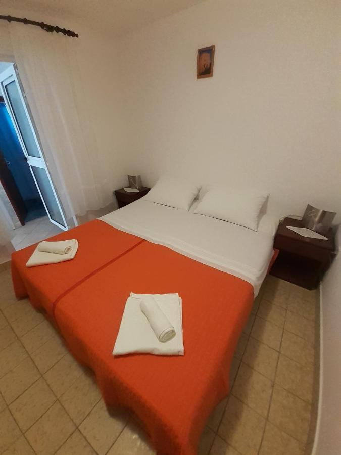 Apartments Slavica Bol Ngoại thất bức ảnh