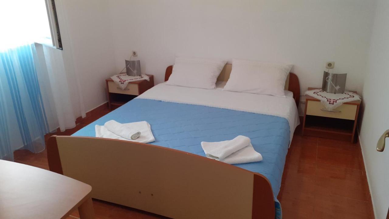 Apartments Slavica Bol Ngoại thất bức ảnh