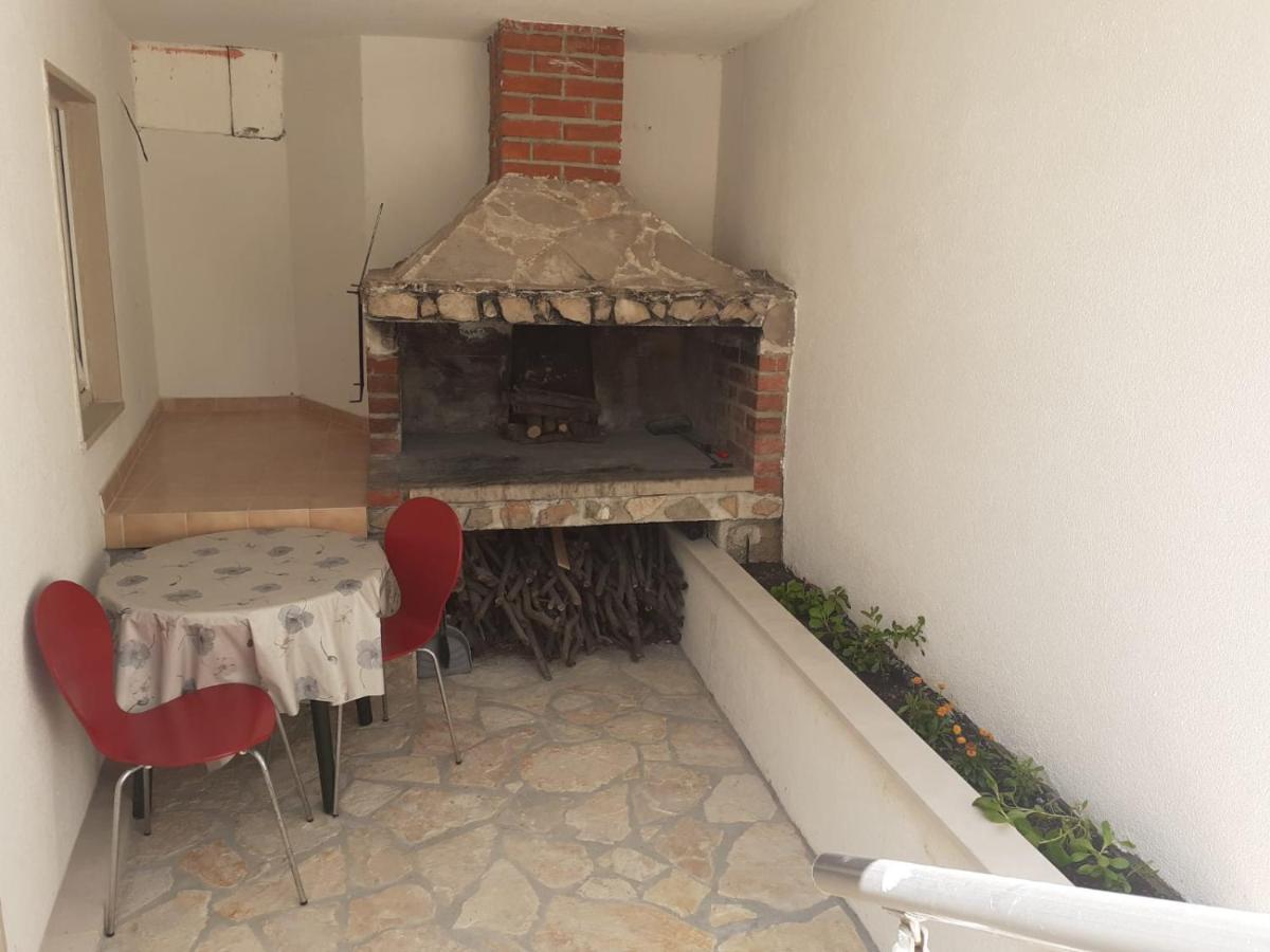 Apartments Slavica Bol Ngoại thất bức ảnh